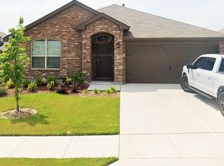 10121 Clemmons Rd, Fort Worth, TX 76108