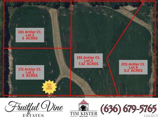 171 Antler Ct, Wentzville, MO 63385