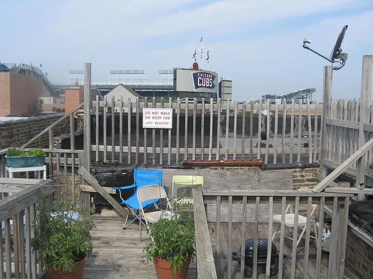 W Waveland Ave — Photo 5