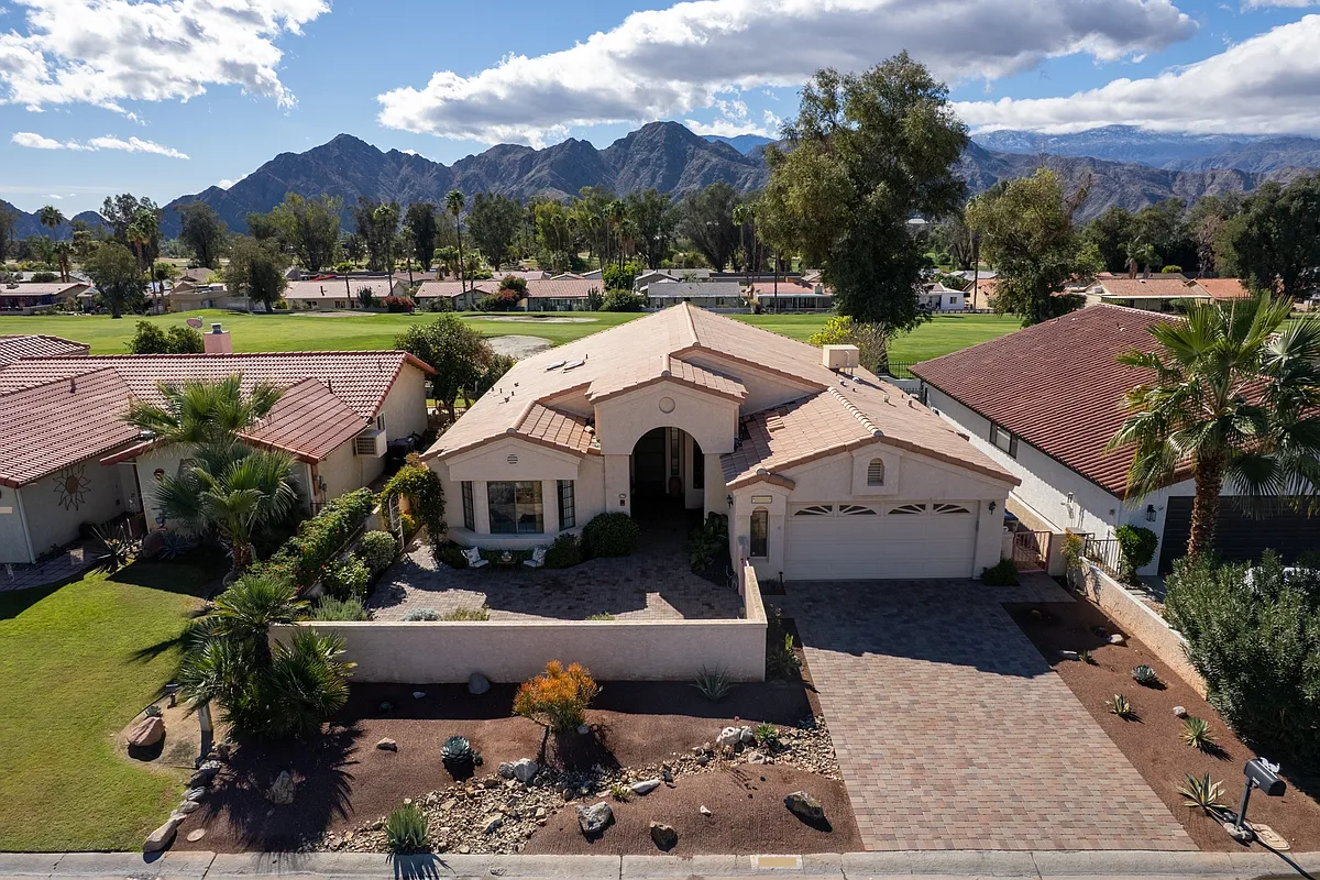 Building Photo - 76797 California Dr