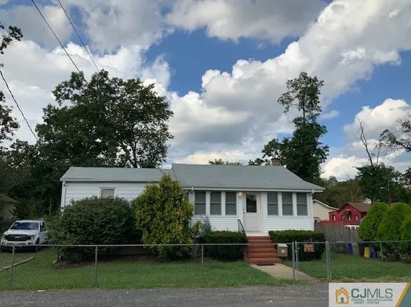 12 Erickson Ave, Spotswood, NJ 08884