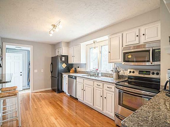 2nd image of 22 Mosher Dr