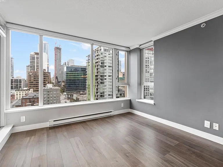 1001 Richards St #1401 — Photo 5