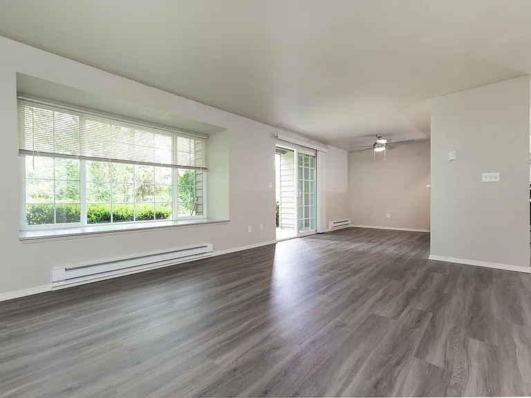 2 Bed 1.5 Bath Standard - 1,028 Sq Ft 2 Bed 1.5 Bath Standard - 1,028 Sq Ft