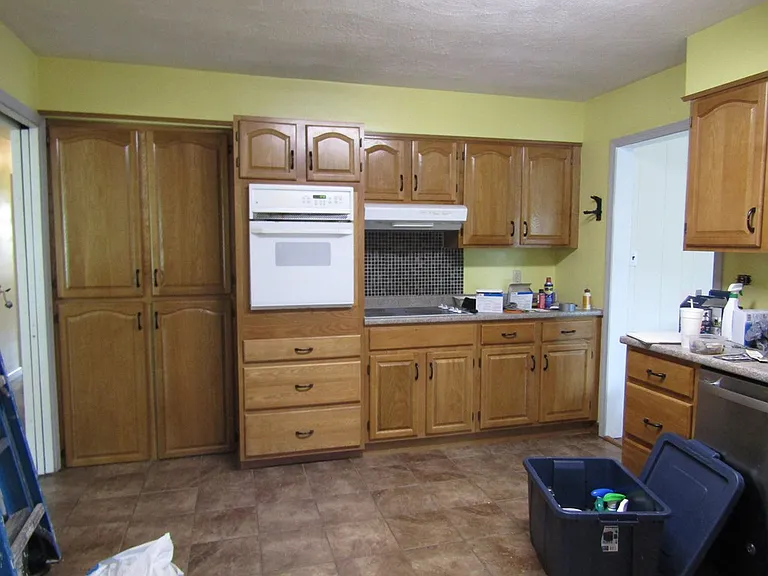 1820 Shiffler Ave — Photo 7