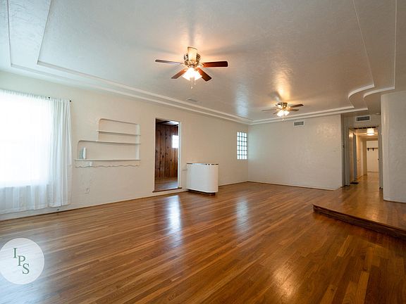 4th image of 4104 E Kerckhoff Ave