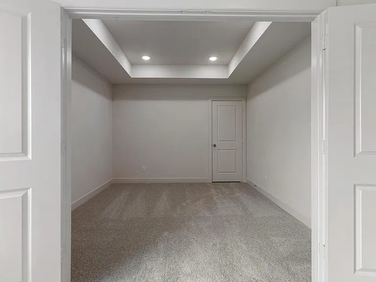 407 Mathis Lake Ct — Photo 18
