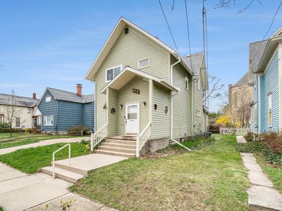 512 Fairview Ave, Manistee, MI, 49660
