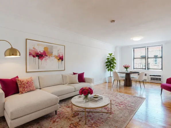 305 W 13th St #6N, New York, NY 10014
