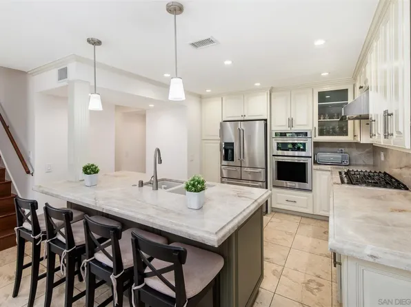 6904 Camino Pacheco, San Diego, CA 92111