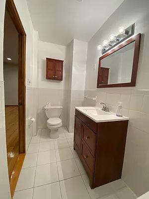 Rented by Level Group | media 17