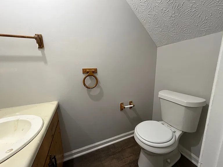 7 & 10 N Crossridge Dr SE #28 — Photo 8