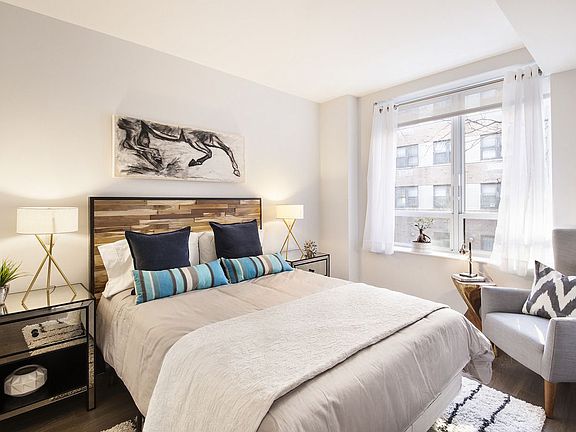 3rd image of 432 W 52nd St APT 3F