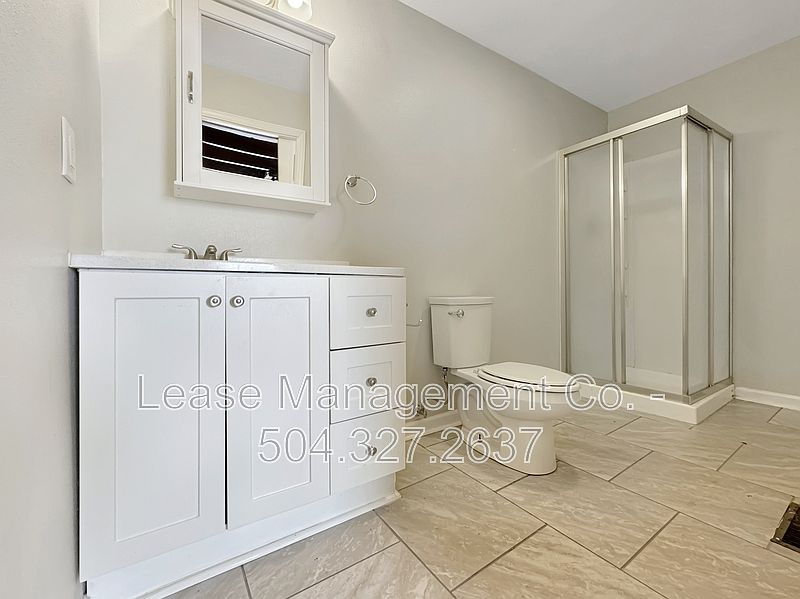 1st image of 6211 Pasteur Blvd