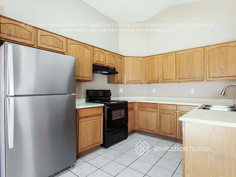 5142 W Fraktur Rd — Photo 6