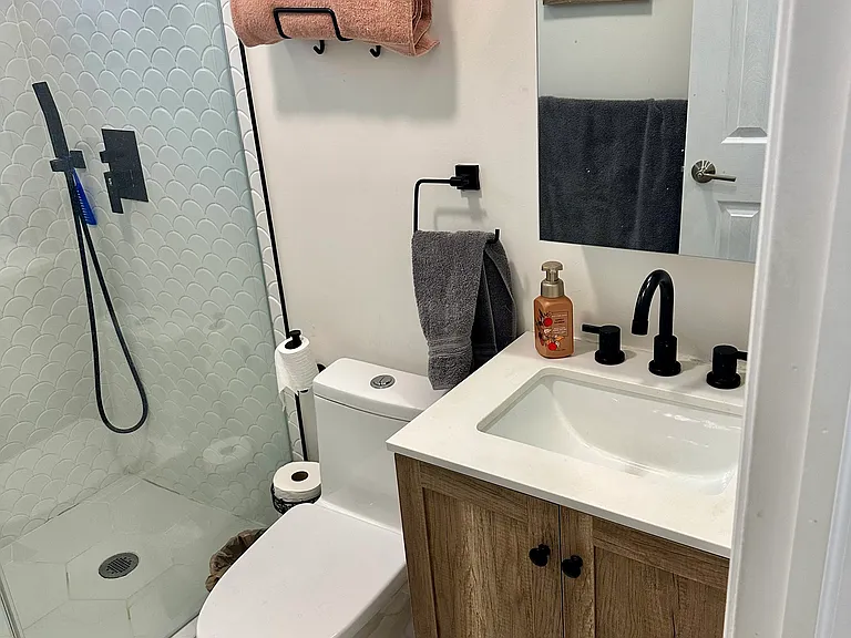 321 Tamiami Blvd — Photo 21