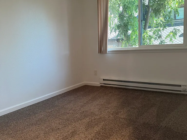 224 N Central Ave #A — Photo 12