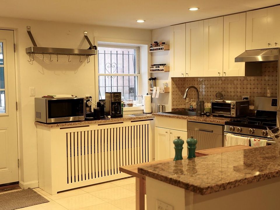 2nd image of 191 State St APT 1