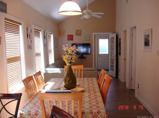 48 Portland Ave, Old Lyme, CT 06371