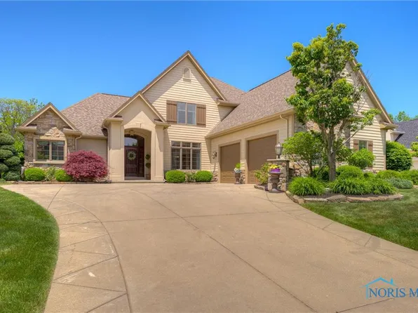 3136 Stone Wall Rd, Maumee, OH 43537