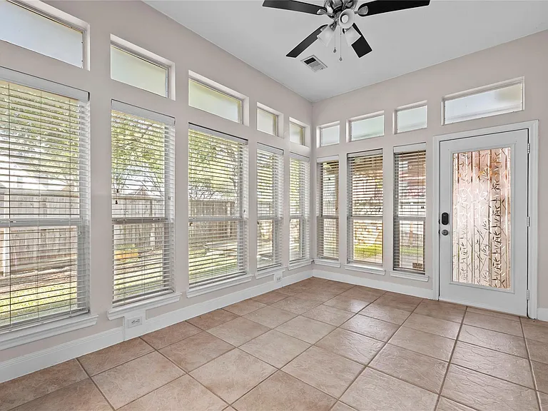 3310 Lake Canyon Ct — Photo 22