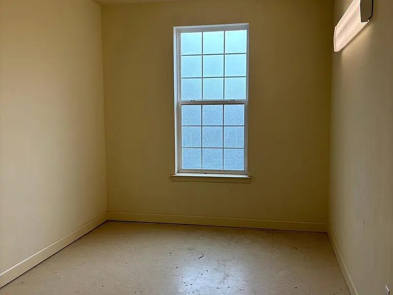 1321 Sierra Dr — Photo 41