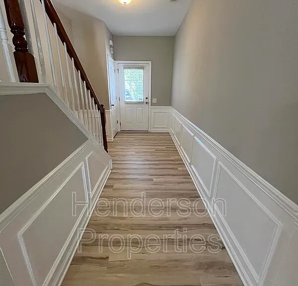 9032 Bishop Crest Ln — Photo 3