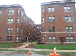 50 Forest Ave #G, Riverside, IL 60546