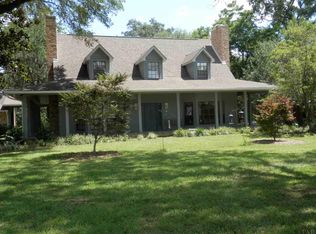 1760 W Kingfield Rd, Cantonment, FL 32533