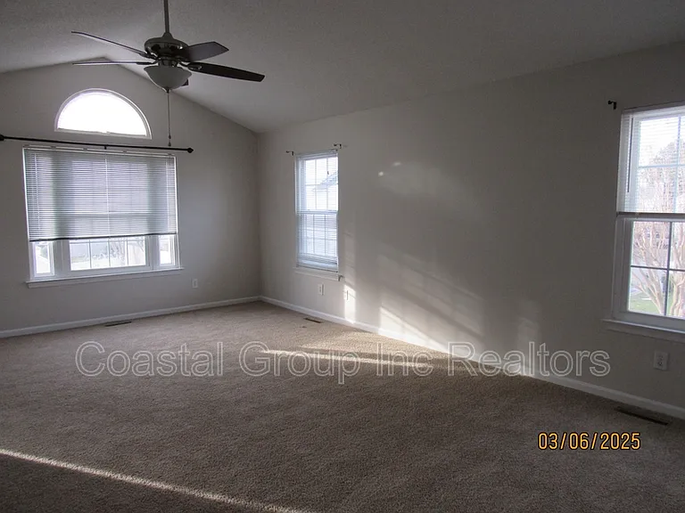 1538 Stillwood St — Photo 25