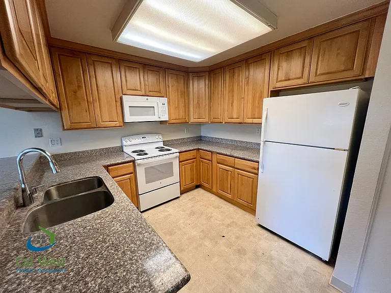 2212 Almaden Rd — Photo 11