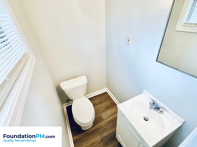 4023 Haliburton St — Photo 10
