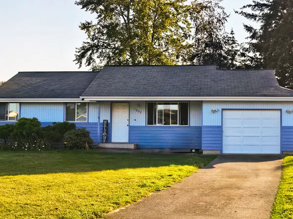 1807 N 35th St, Mount Vernon, WA 98273