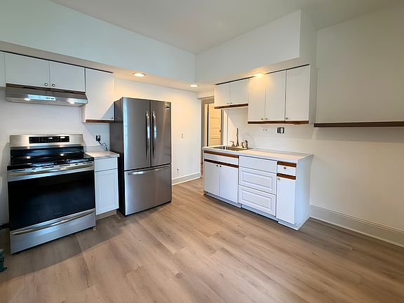 2nd image of 62 Firglade Ave #2B