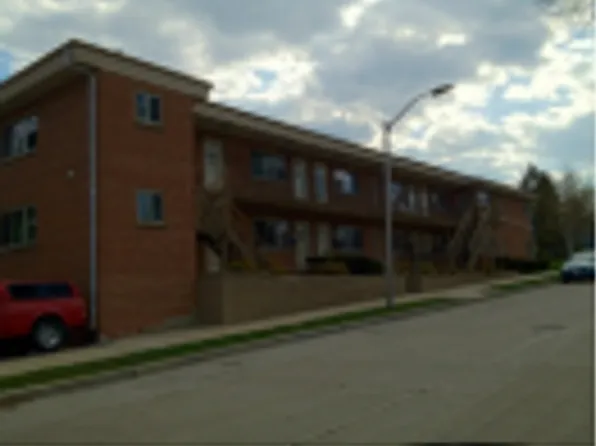605 - 1500 S. 92nd, 1500-08 S 92nd St #1500-13, Milwaukee, WI 53214