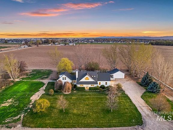 2nd image of 6129 Ustick Rd