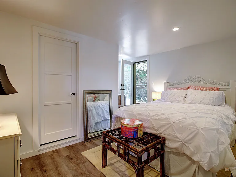 Miramonte Dr — Photo 4