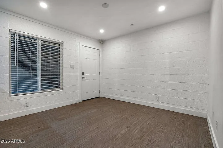 622 N 9th Ave — Photo 10