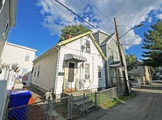 9 Marlin Way, Dorchester, MA 02122