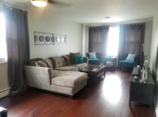 401 Park St APT 2, Bensenville, IL 60106