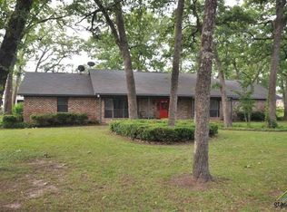 1887 Shiloh Estates Rd, Chandler, TX 75758