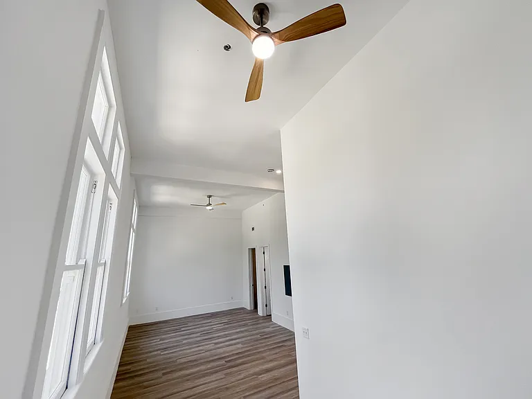 Holy Cross Apartments — Photo 21