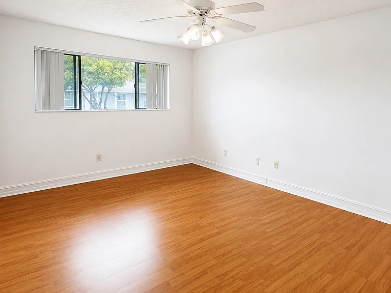 9723 Hammocks Blvd #G205 — Photo 24