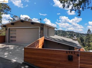 6942 Chambers Dr, Oakland, CA 94611