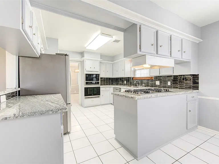 1718 Anvil Dr — Photo 16
