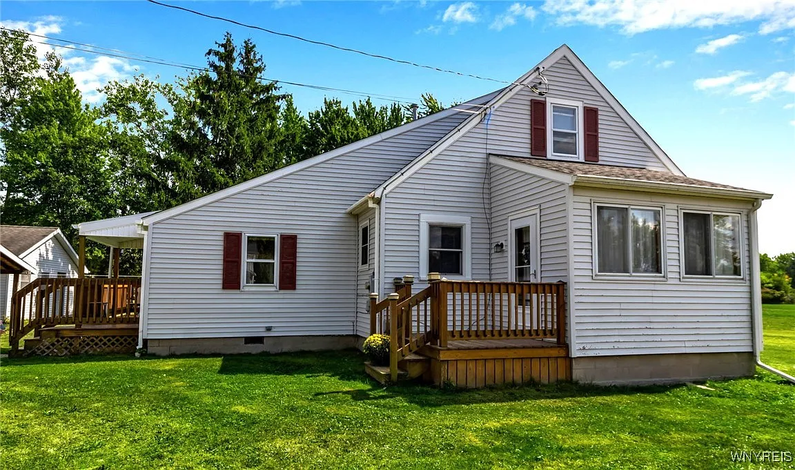 6257 Mann Rd photo 1