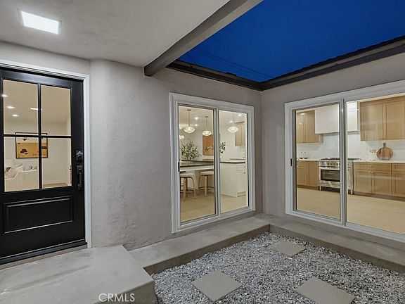 4th image of 18041 Amargoso St