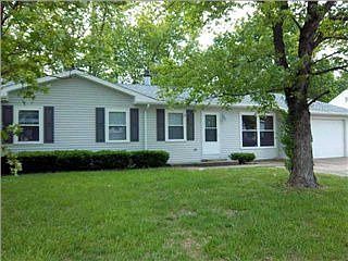 1st image of 1831 N Iroquois Dr