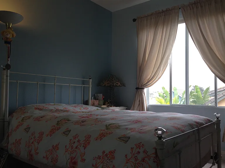218 Laurel Ave — Photo 3
