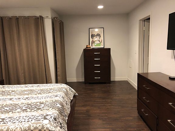 3rd image of 1339 N Columbus Ave Unit 308